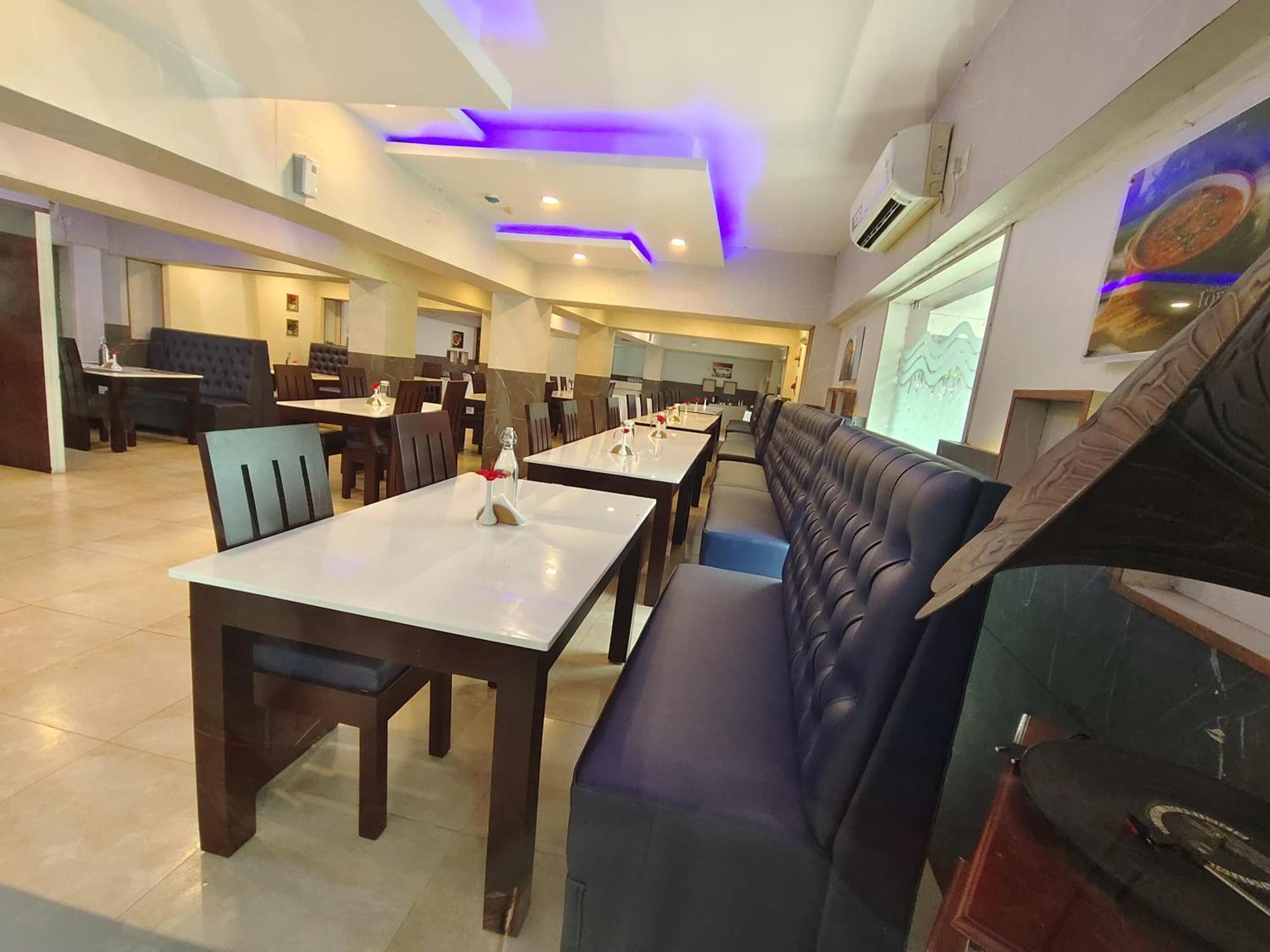 Rr Inn Group Of Hotels 카니아쿠마리 외부 사진